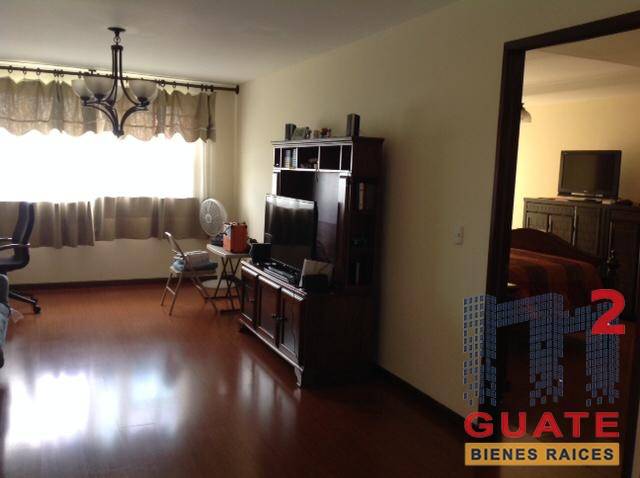 Apartamento de 264 m2 de construcción en Venta, Zona 15 - Image 5
