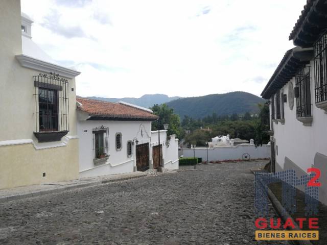 Terreno de 420 m2 de terreno, en Venta, Antigua Guatemala - Miniatura 4