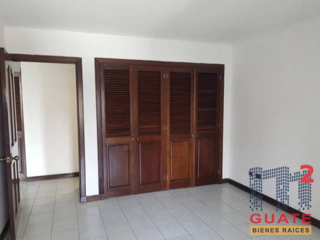 Apartamento de 80 m2 de construcción en Renta, Zona 14 - Image 4