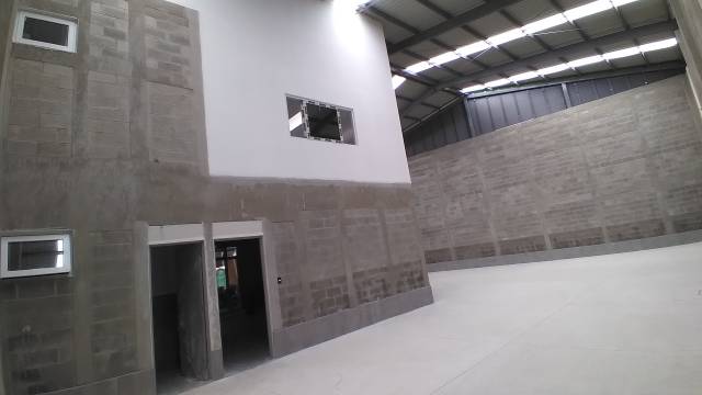 Ofibodega en Renta Calz. La Paz - Miniatura 3