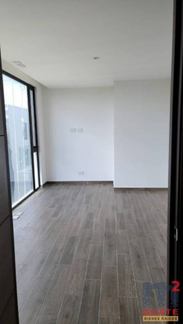 Apartamento de 123 m2 de construcción en Renta, Zona 15 - Image 1