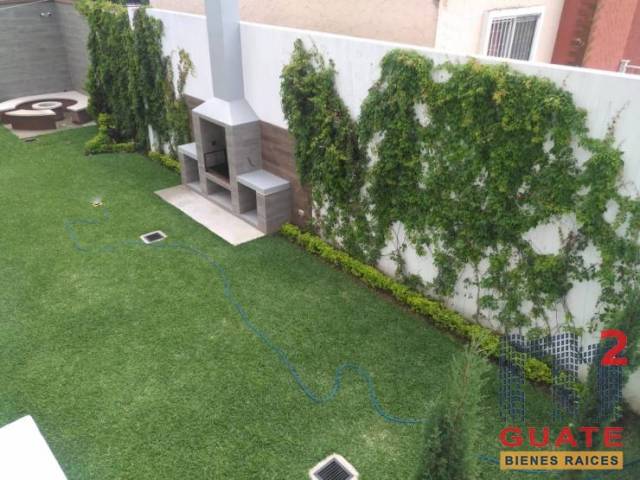 Apartamento de 118 m2 de construcción en Venta, Zona 16 - Image 5