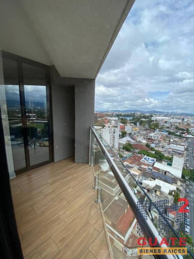 Apartamento de 59.48 m2 de construcción en Venta, Zona 04 - Image 4