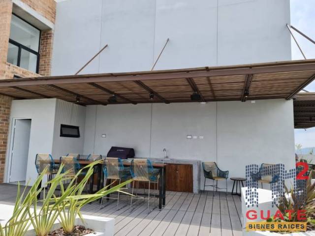 Apartamento de 118 m2 de construcción en Venta, Zona 10 - Image 2