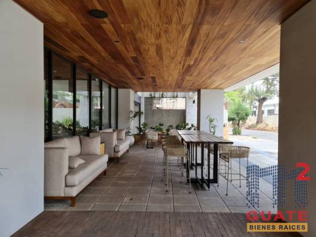 Apartamento de 118 m2 de construcción en Venta, Zona 10 - Image 5