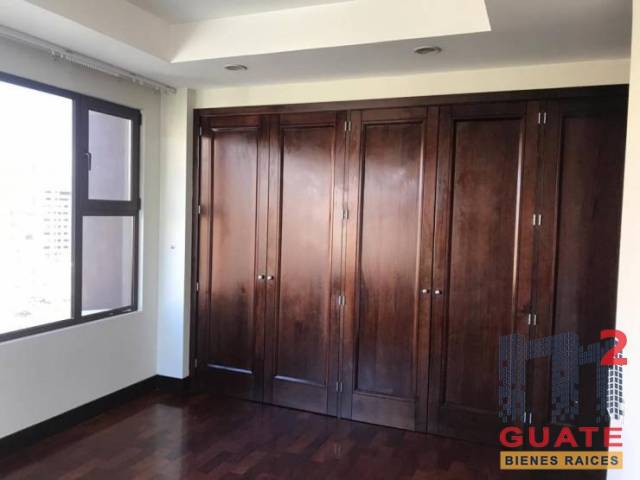 Apartamento de 136 m2 de construcción en Renta, Zona 14 - Image 5
