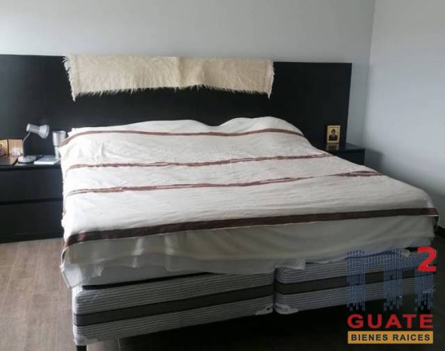 Apartamento de 173 m2 de construcción en Venta, Zona 10 - Image 4