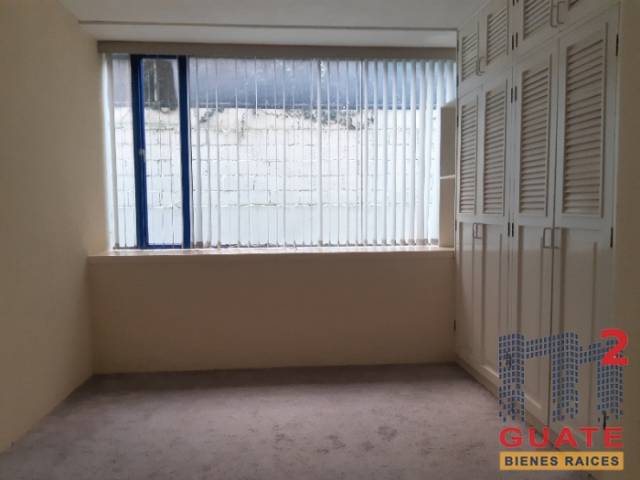 Apartamento de 104 m2 de construcción en Venta, Zona 14 - Image 3