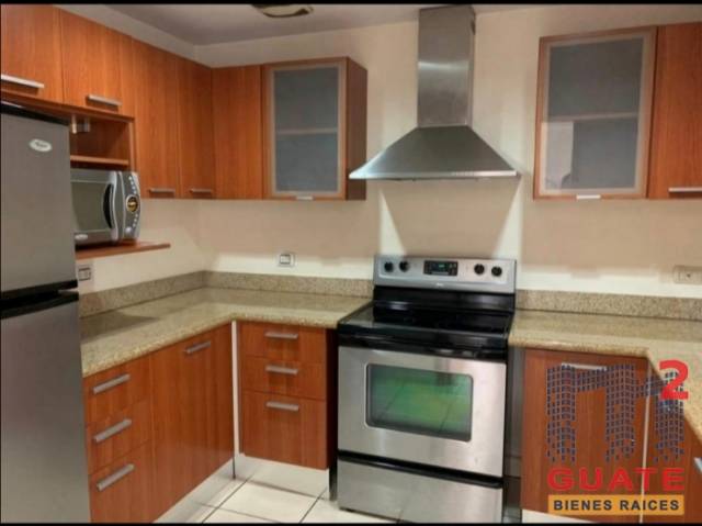 Apartamento de 155 m2 de construcción en Renta, Zona 10 - Miniatura 6