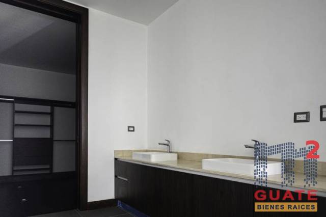Apartamento de 507.75 m2 de construcción en Renta, Zona 15 - Miniatura 4