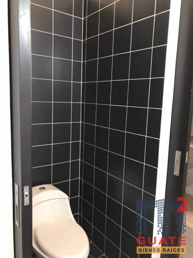 Apartamento de 47 m2 de construcción en Venta, Zona 16 - Miniatura 6
