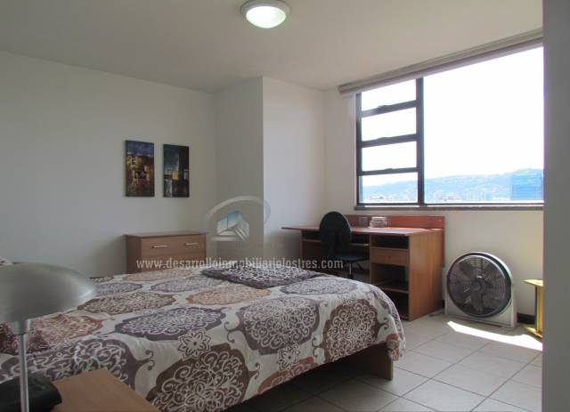 EN RENTA APARTAMENTO AMUEBLADO ZONA 14 - Miniatura 10