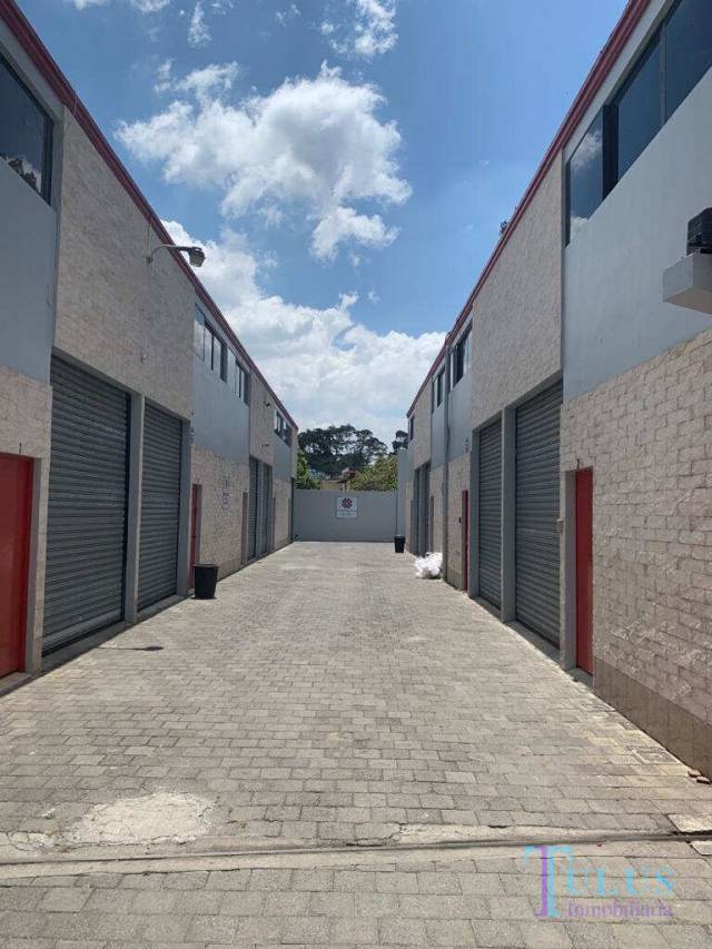 Ofibodega en renta en zona 14 - Miniatura 2
