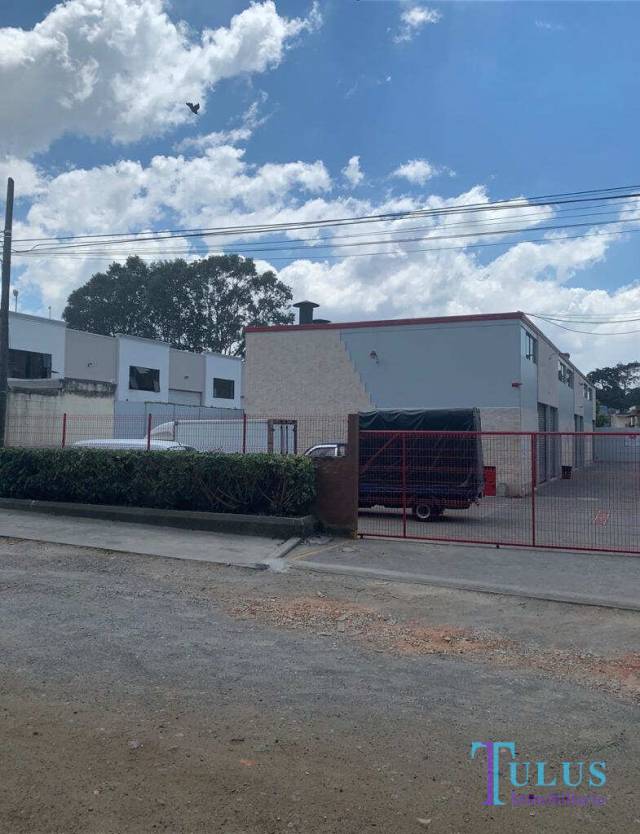 Ofibodega en renta en zona 14 - Miniatura 5