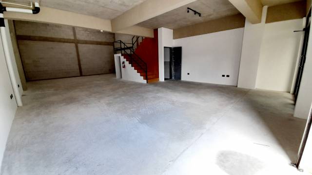 OFIBODEGA EN ALQUILER EN ZONA 4 MIXCO NARANJO - Image 2