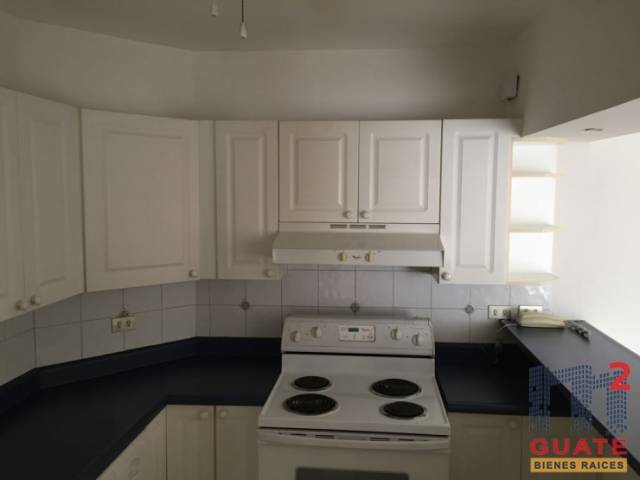 Apartamento de 130 m2 de construcción en Renta, Zona 10 - Image 4