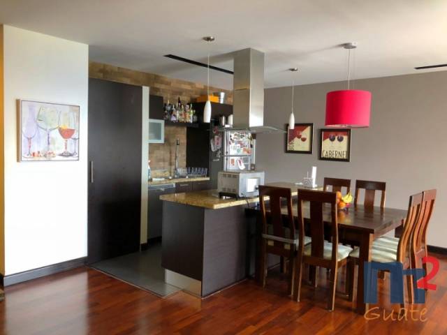 Apartamento de 132.89 m2 de construcción en Venta, Zona 15 - Image 2