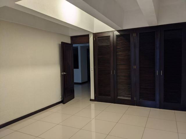 Apartamento en Renta en Reforma Obelisco Zona 9 - Image 3