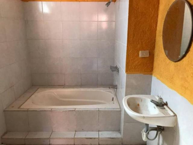 CityMax Antigua venta casa en Hojarascas Mixco - Miniatura 6