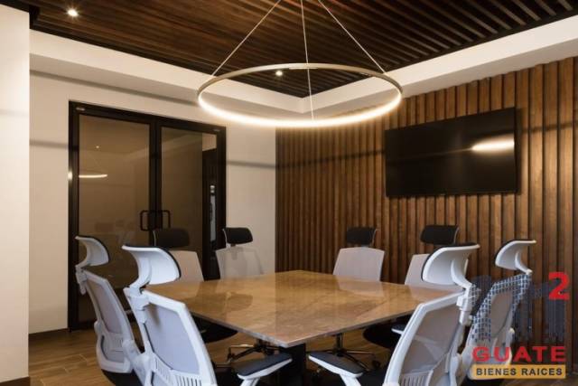Apartamento de 170 m2 de construcción en Renta, Zona 10 - Miniatura 14