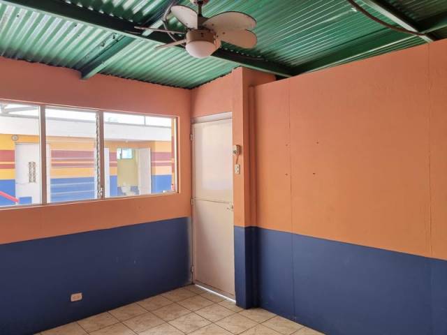 Ofibodega en Renta San Cristóbal, no entran furgones - Image 3