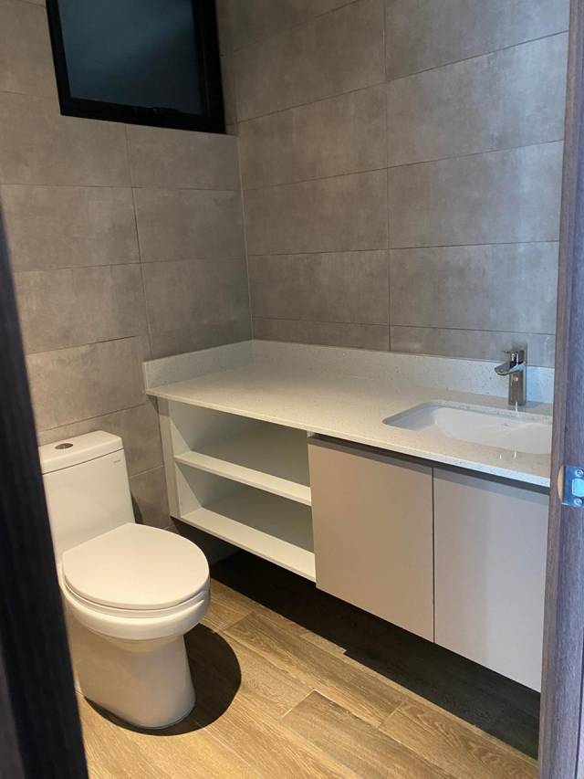 Apartamento en Renta Parque 15 con vistas - Image 4