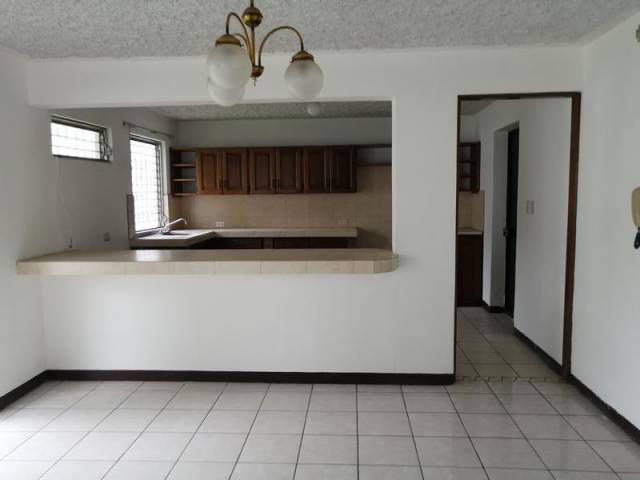 Casa en Venta Colonia Residencial San Cristóbal B-2 - Image 2
