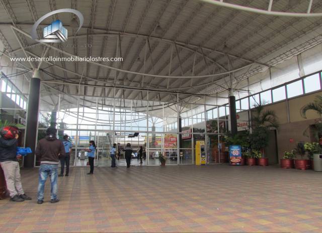 SE  RENTA LOCAL AREA DE FOOD COURT VILLA NUEVA - Miniatura 6