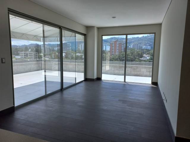 Alquilo Apartamento Penthouse con Terraza, Zona 10 - Miniatura 6
