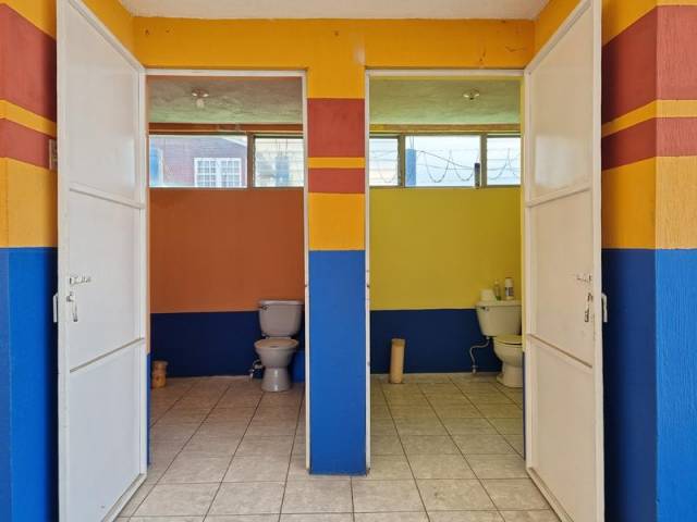 OFIBODEGA O COLEGIO EN RENTA EN SAN CRISTÓBAL - Miniatura 7