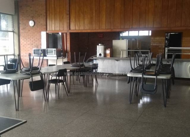 PROPIEDAD EN VENTA SOBRE LA AGUILAR BATRES ZONA 12 - Miniatura 6
