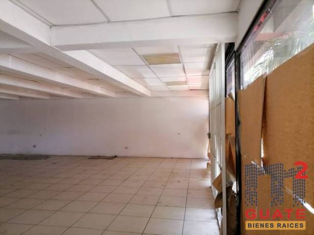 Local de 58 m2 de construcción en Renta, Zona 09 - Miniatura 2