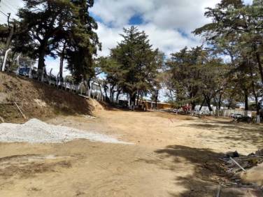 TERRENO CON EDIFICIO EN VENTA SOBRE CARRETERA INTERAMERICANA - Image 1