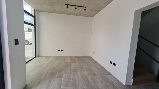 Ofibodegas en construcción en el Naranjo zona 4 Mixco - Miniatura 3