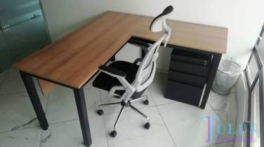 Oficinas en renta en zona 10 - Image 1