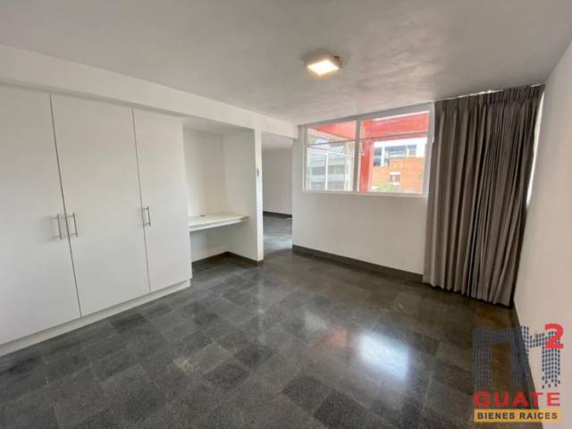 Apartamento de 70 m2 de construcción en Renta, Zona 10 - Image 3