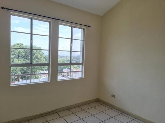 Apartamento en Venta o Renta Zona 13 Monte Azul - Image 3