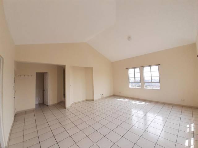 Apartamento en Venta o Renta Zona 13 Monte Azul - Image 3
