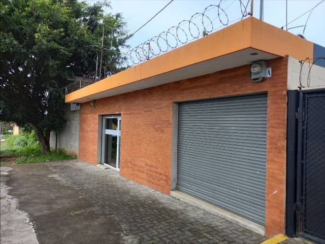 Local Comercial ideal para oficinas en San Cristóbal - Miniatura 2