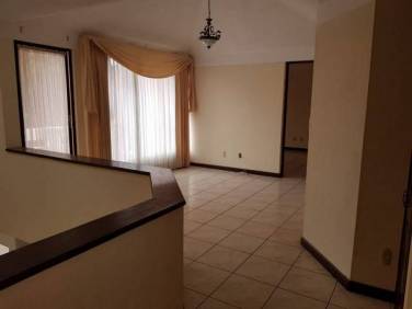 Casa en Venta Carretera a El Salvador Fraijanes - Image 1
