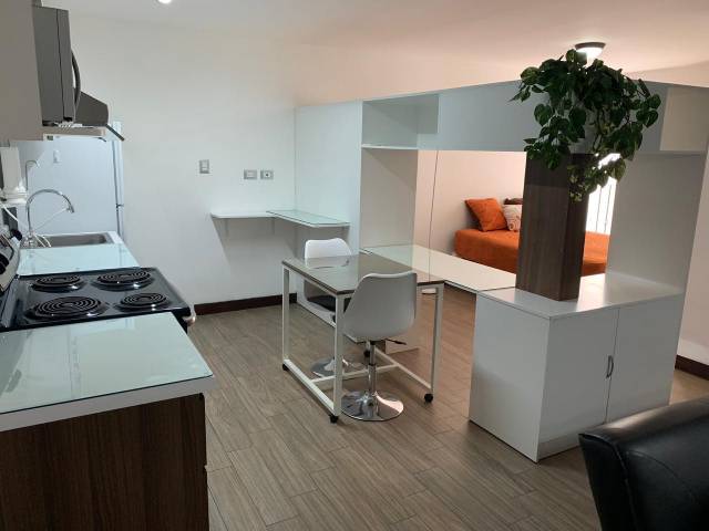 Apartamento amueblado en renta zona 15 - Image 2