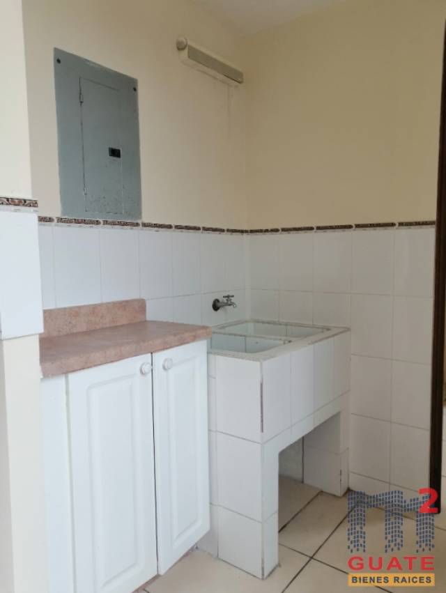 Apartamento de 179 m2 de construcción en Renta, Zona 14 - Image 3