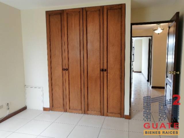 Apartamento de 179 m2 de construcción en Renta, Zona 14 - Image 5