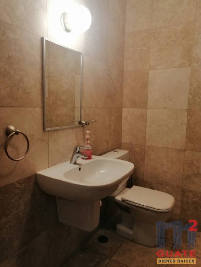 Apartamento de 120 m2 de construcción en Renta, Zona 15 - Miniatura 7