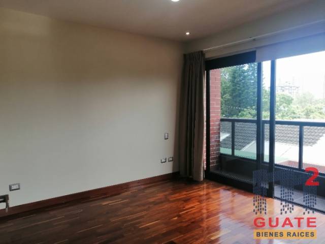 Apartamento de 120 m2 de construcción en Renta, Zona 15 - Miniatura 11