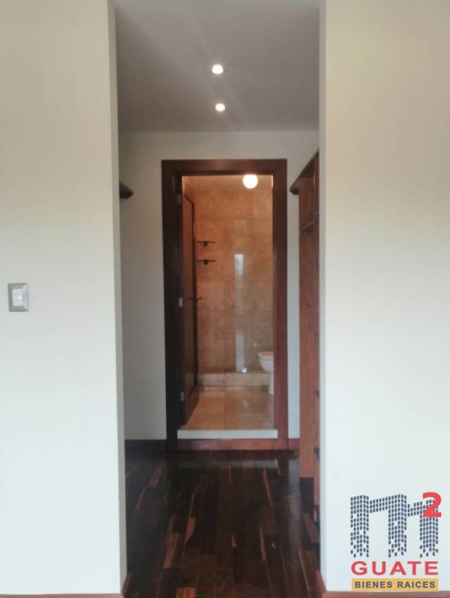 Apartamento de 120 m2 de construcción en Renta, Zona 15 - Miniatura 12