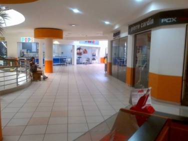 Locales en renta en Plaza zona 4 Guatemala