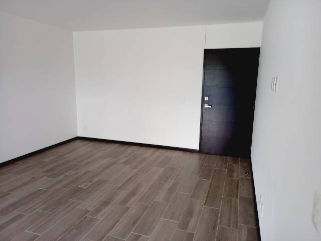 APARTAMENTO EN RENTA PARA ESTRENAR ZONA 14 - Image 4