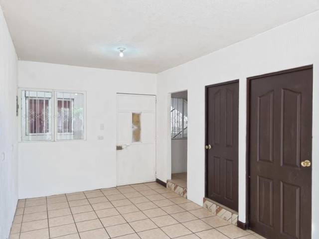Apartamento en Renta en Segundo Nivel Nueva Montserrat - Image 2