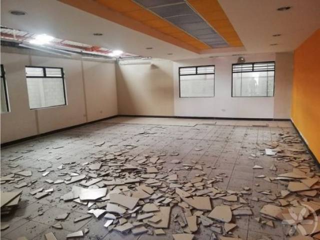 Alquilo Bodega en Zona 10 - Miniatura 3